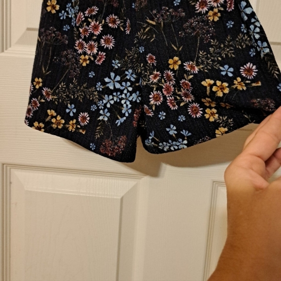 Fashion dress.  Size 12 (10) - Picture 6 of 8